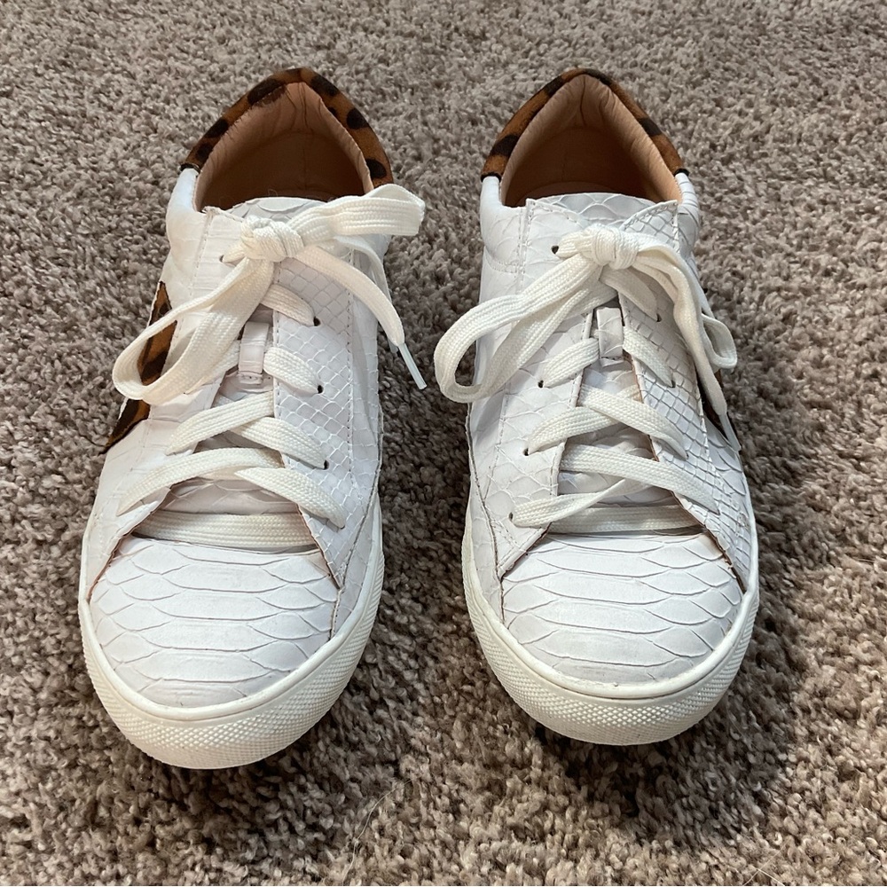 Mata Shoes White Sneakers with Leopard Detail - Picture 8 of 12